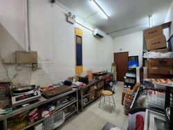 Treasures @ G19 (D14), Shop House #452168061